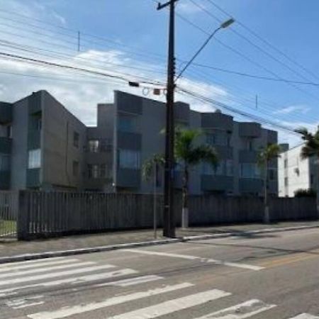 Apartamento Aconchegante 20Mts Da Praia, 3Quartos. 구아라투바 외부 사진