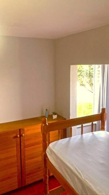 Apartamento Aconchegante 20Mts Da Praia, 3Quartos. 구아라투바 외부 사진